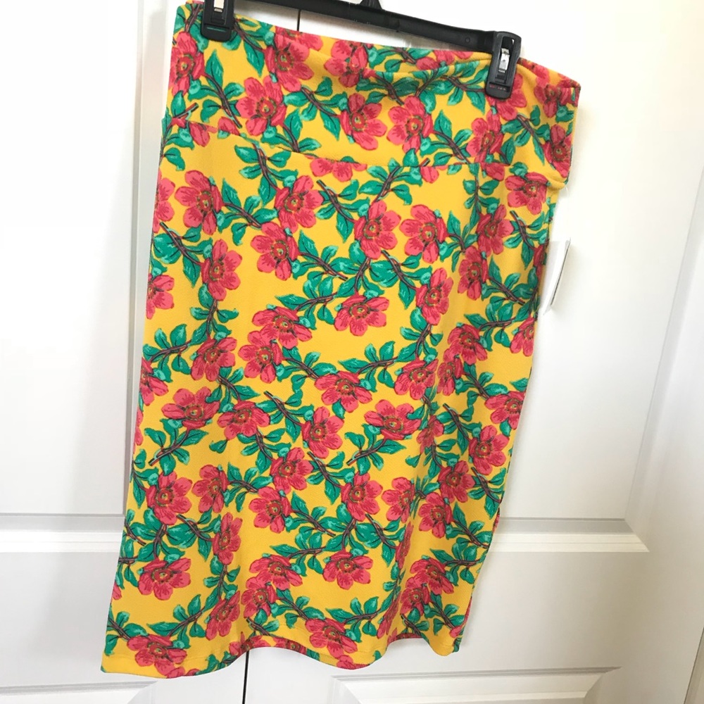 Gorgeous pencil skirt